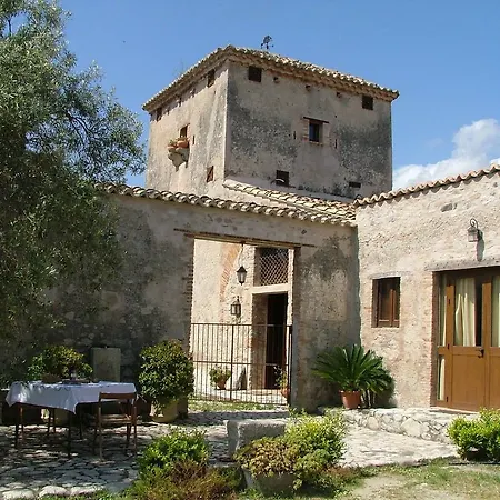 Belvilla By Oyo Casa Donna Vittoria Holiday home Guardavalle